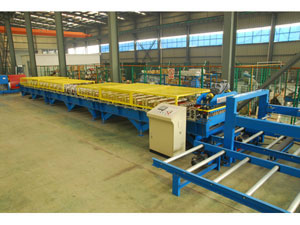 Máquina perfiladeira de cobertura interior